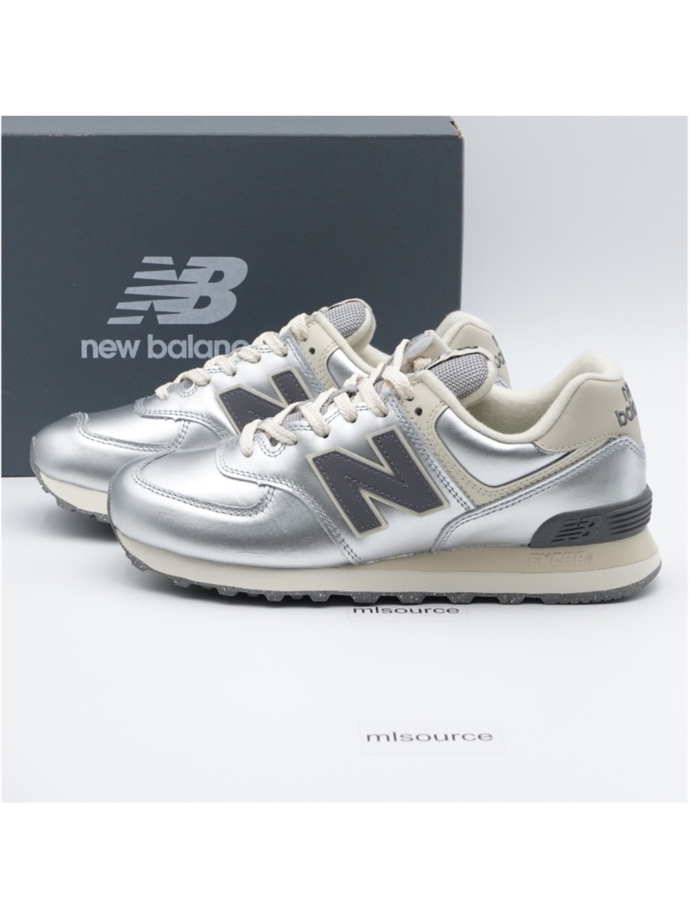 NEW Size 9 Women's New Balance 574 Leather Sneakers WL574MLG Metallic Silver - Picture 1 of 8